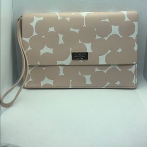 Kate Spade wristlet wallet